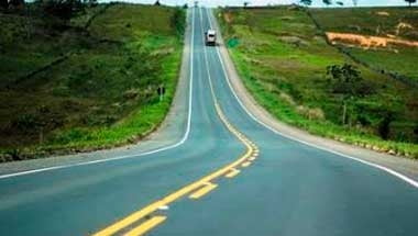 Manutenção Rodoviária na Rodovia BR-101/BA.