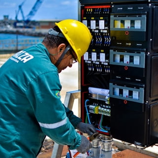 Serviços Técnico de Construção e Montagem da Linha de GLP – Porto de SUAPE – PE.