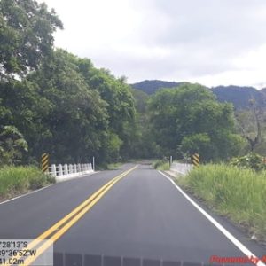 Restauração do pavimento na rodovia BA.270