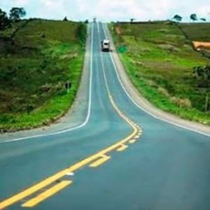 Manutenção Rodoviária na Rodovia BR-101/BA.